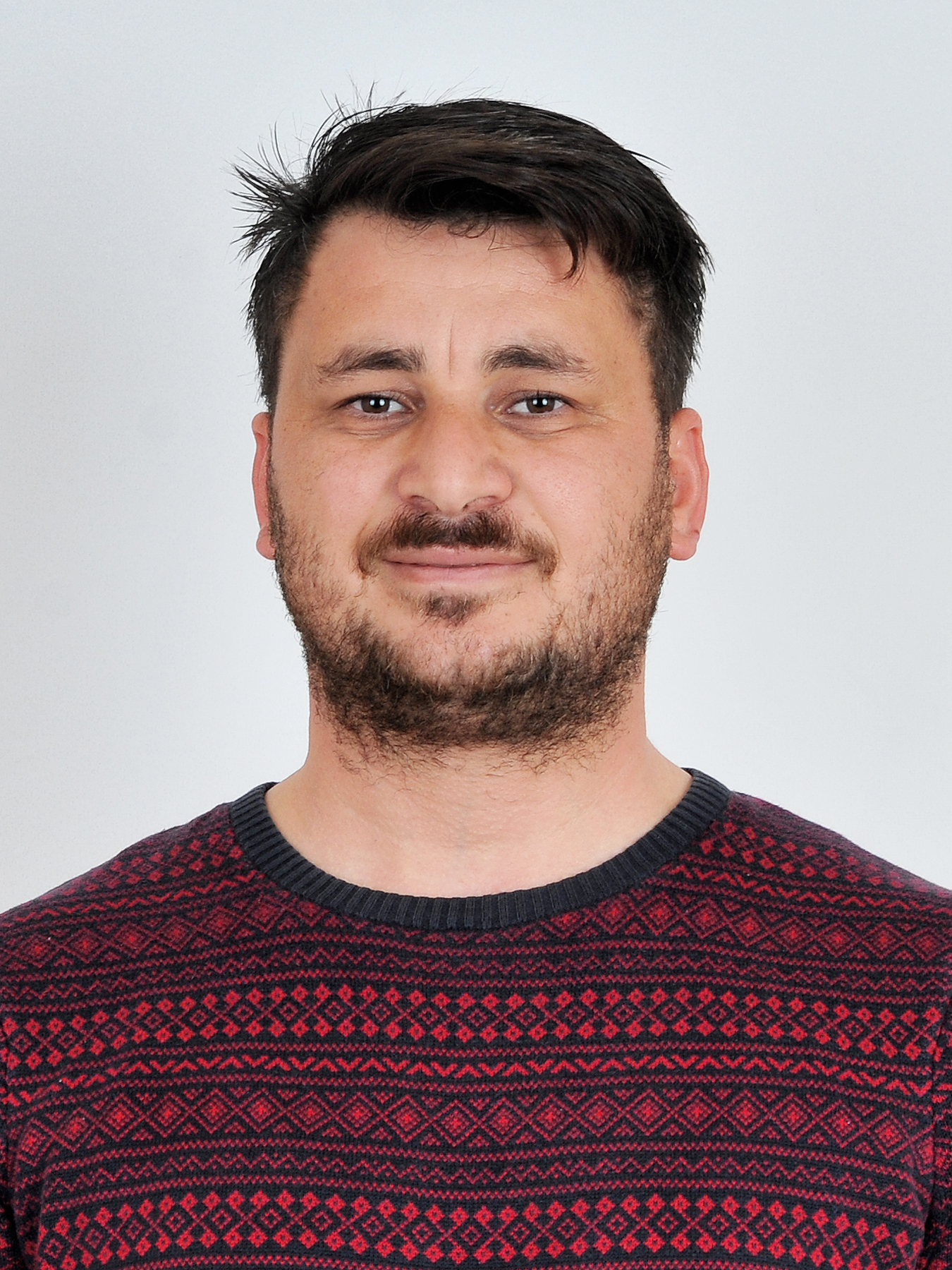 EMRE TAŞ