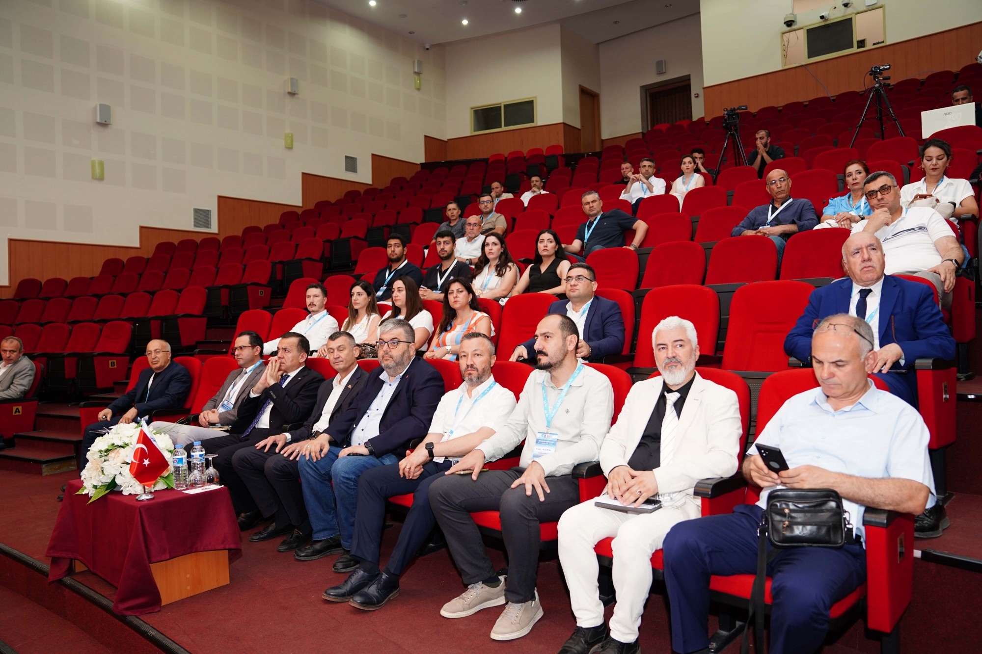 Bölümümüz Öğretim Üyelerinin Katılımlarıyla Anadolu Bilişim Buluşmaları'nın 8.si Üniversitemizde Gerçekleşti detayı için tıklayınız