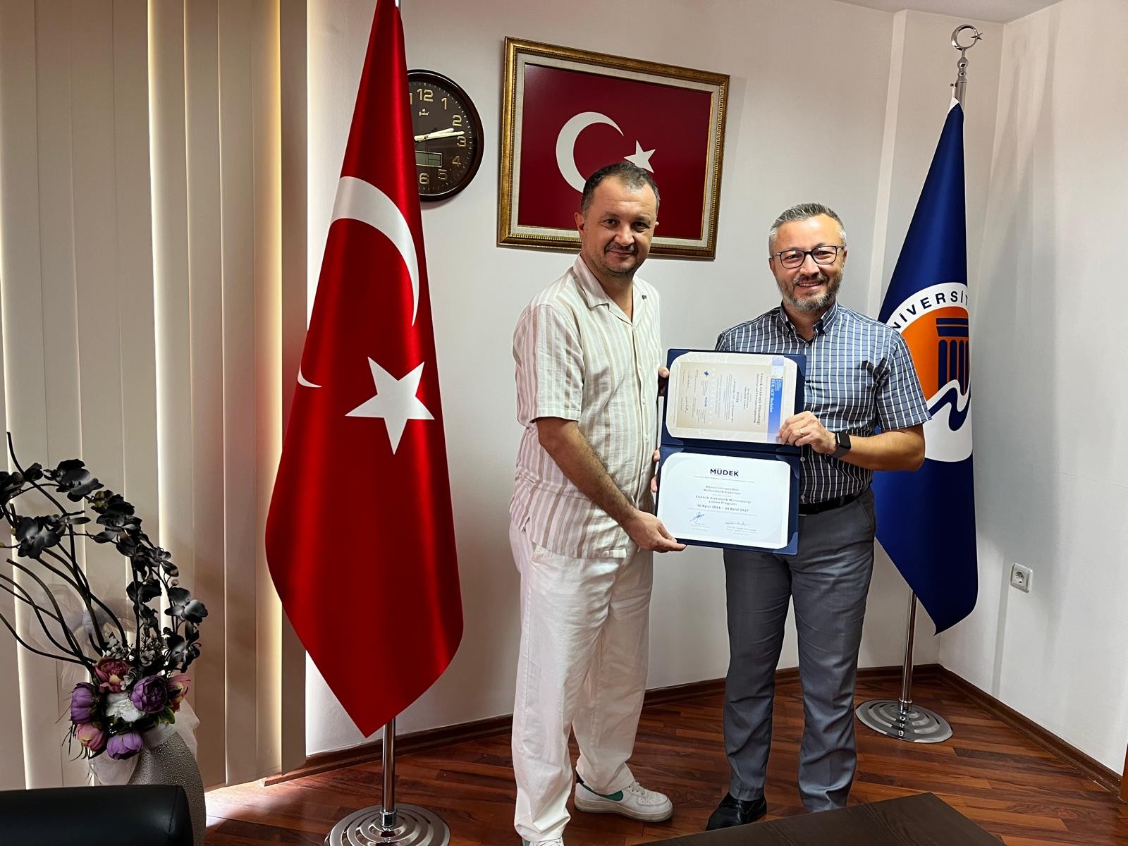 Elektrik-Elektronik Mühendisliği Bölümü MÜDEK Akreditasyonu detayı için tıklayınız