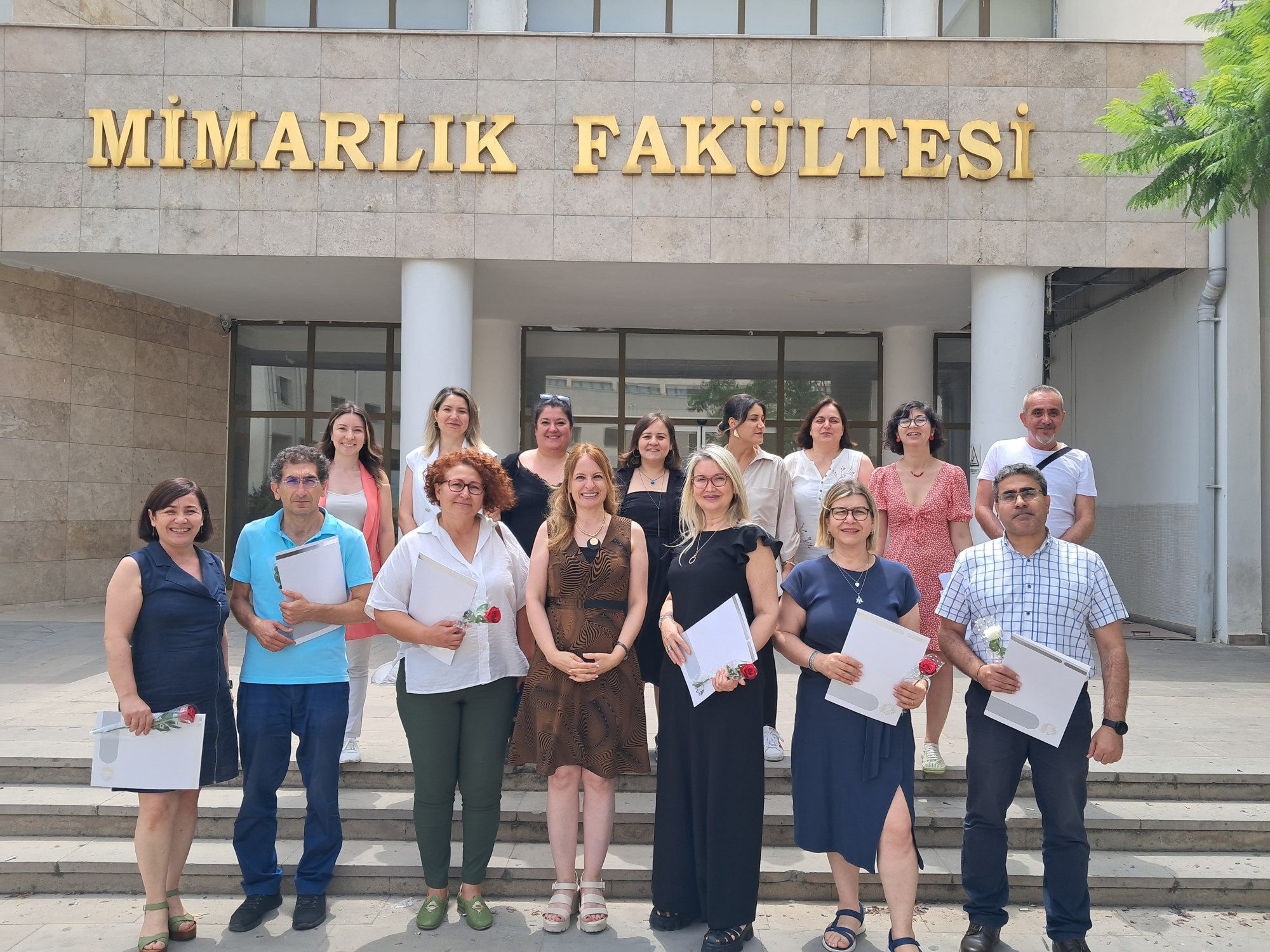 Fakültemizde 25. Yıl Kutlaması detayı için tıklayınız
